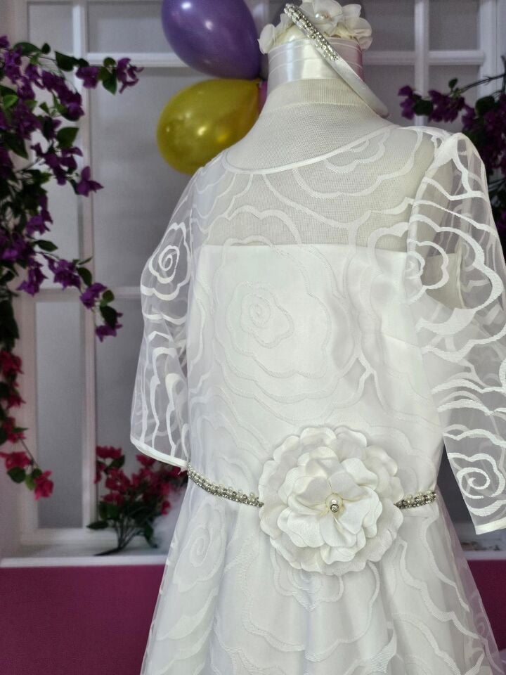 Gelinlik Model Nedime Elbisesi